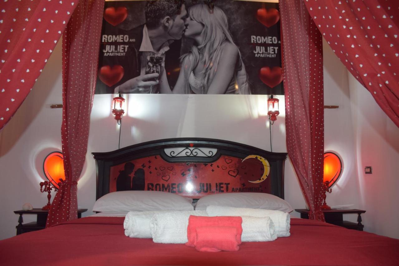 Apartment Romeo And Juliet Center